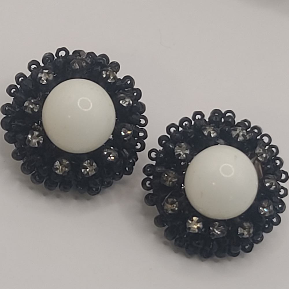 Vtg Signed Miriam Haskell Cabochon Orb Clip Black & White Earrings Rhinestones